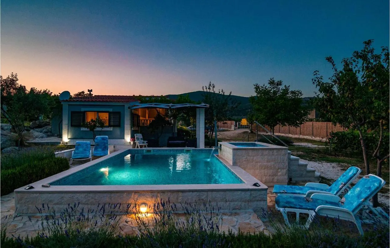 Two-Bedroom Holiday Home In Plano